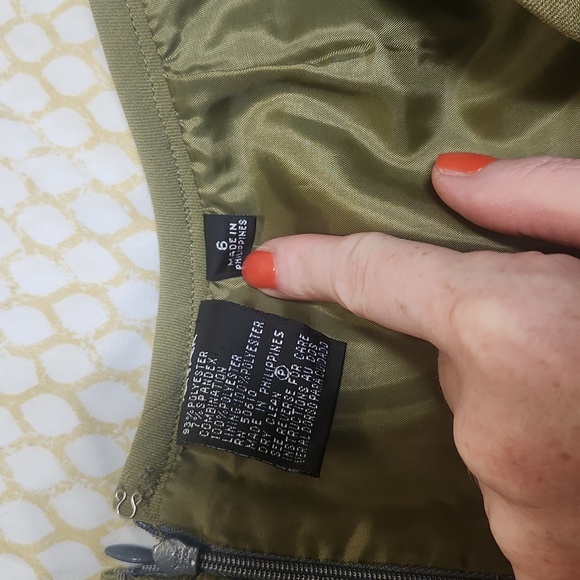 Vintage Kasper Olive Green Skirt Suit Set, Size 6 - Picture 5 of 12